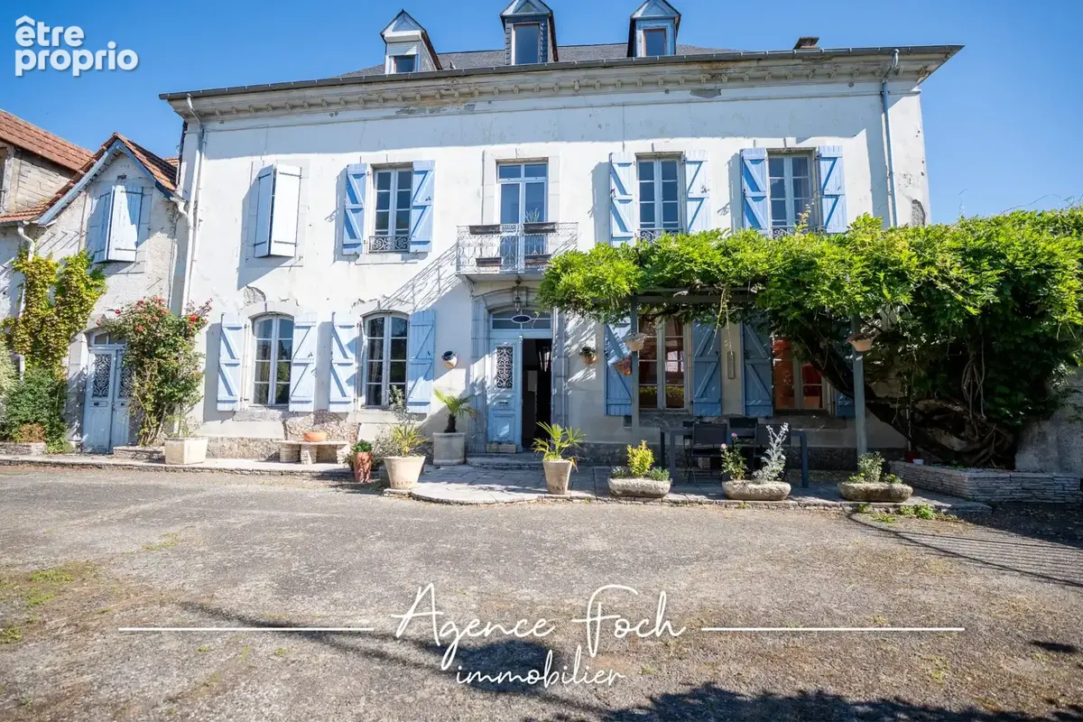 Maison 8 pièces 297 m² à vendre à Tarbes (65000) - photo 1