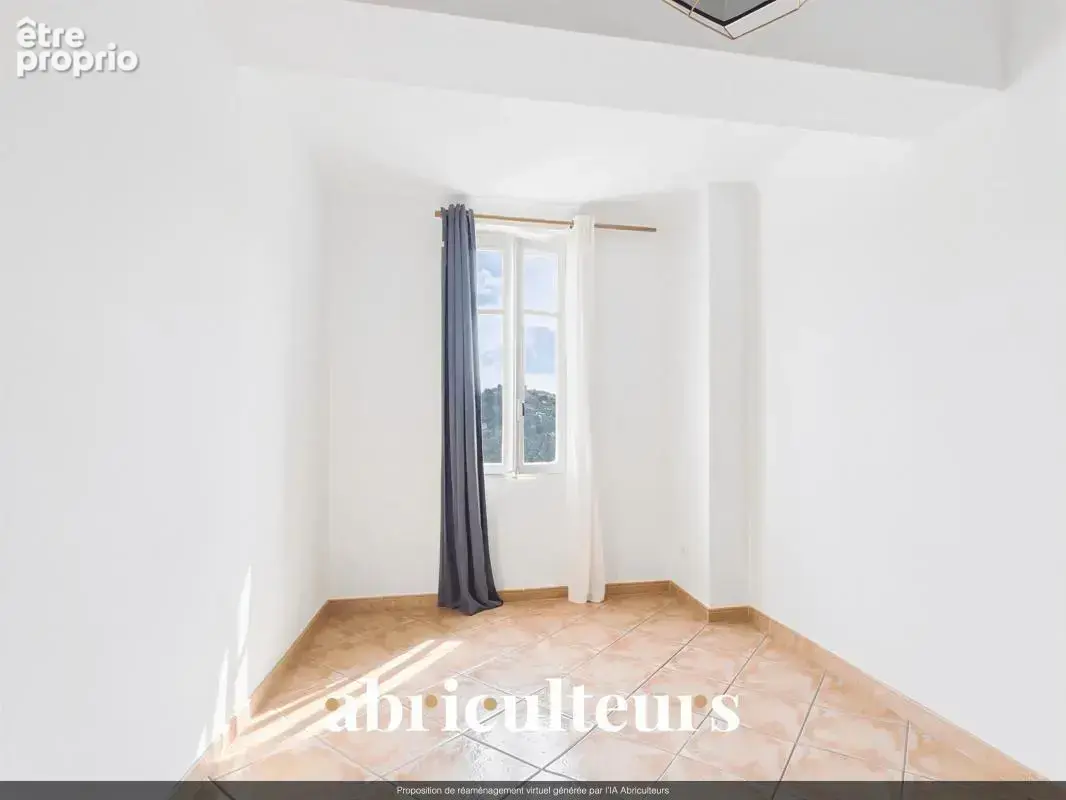 Appartement belle luminosité naturelle en vente à Callian (83440) - photo 6
