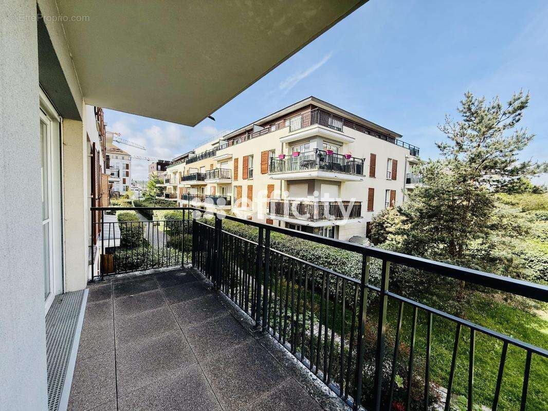 Appartement à ERMONT