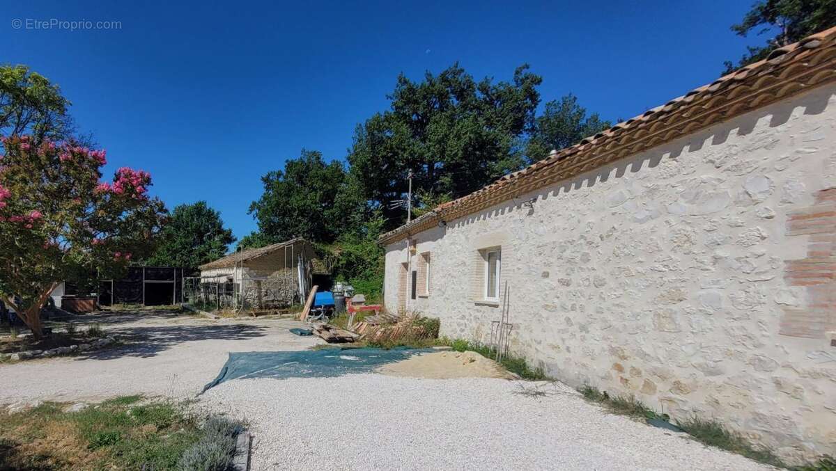 Maison à SAINT-AMANS-DE-PELLAGAL
