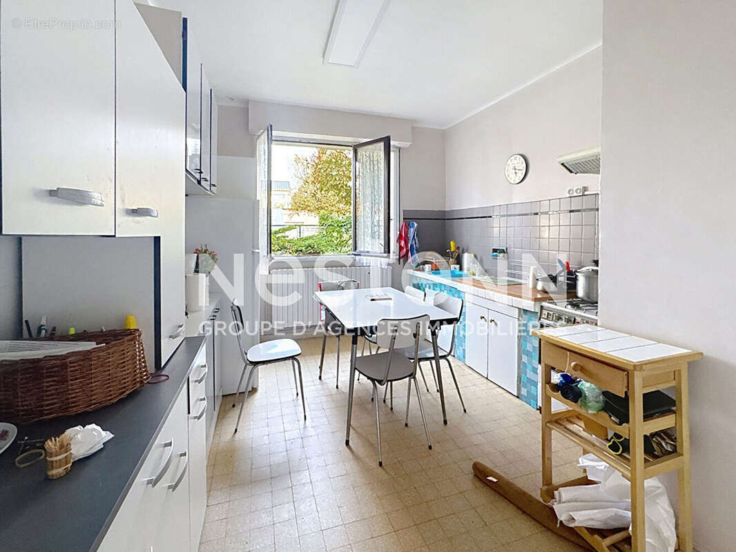 Maison à SAVIGNY-SUR-ORGE