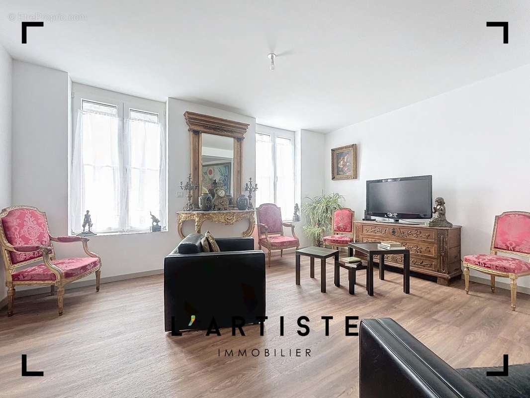 Maison à LE THUIT-SIGNOL