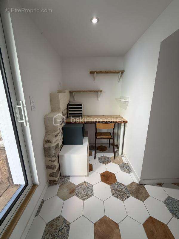 A 50 mètres du port - maison de ville - triplex - vannes - photo 9