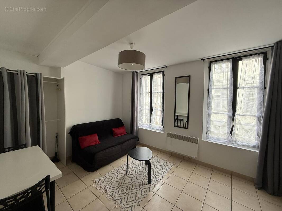 Photo 1 - Appartement à TROYES