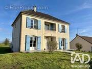 Photo 1 - Maison à CHENOISE