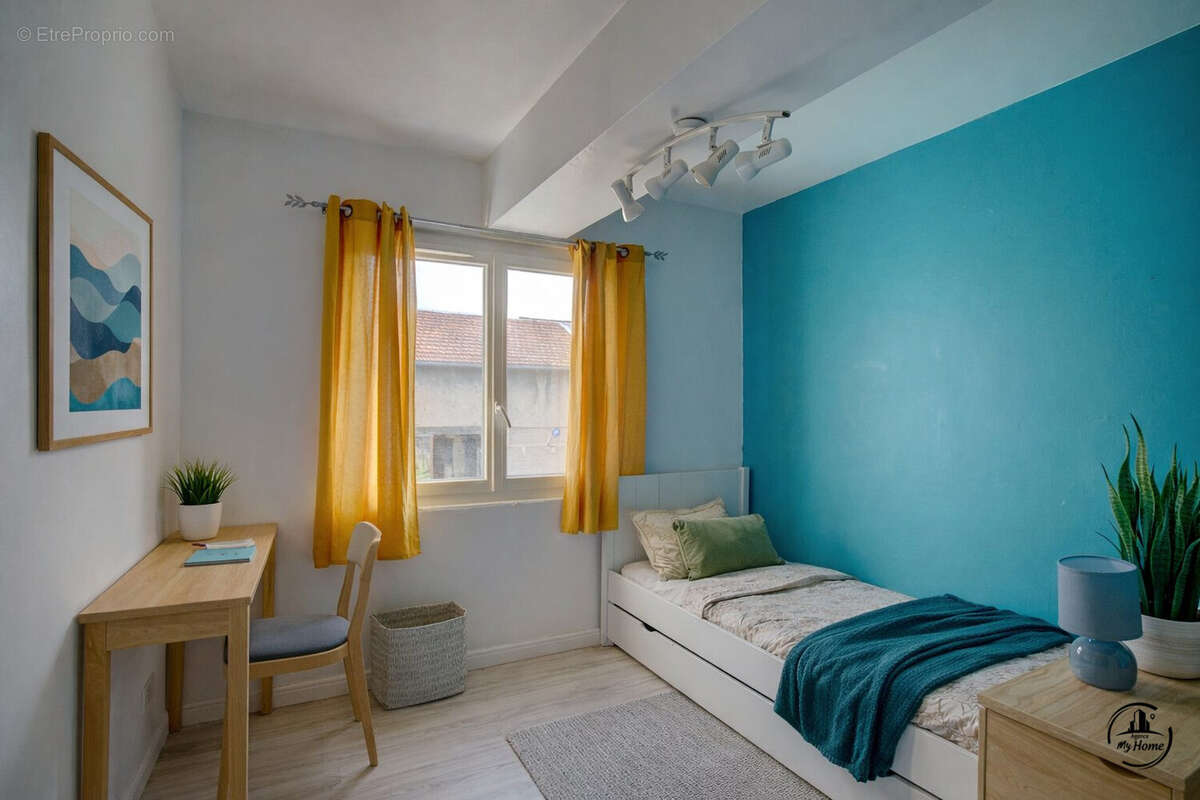 Maison à MORNAND-EN-FOREZ