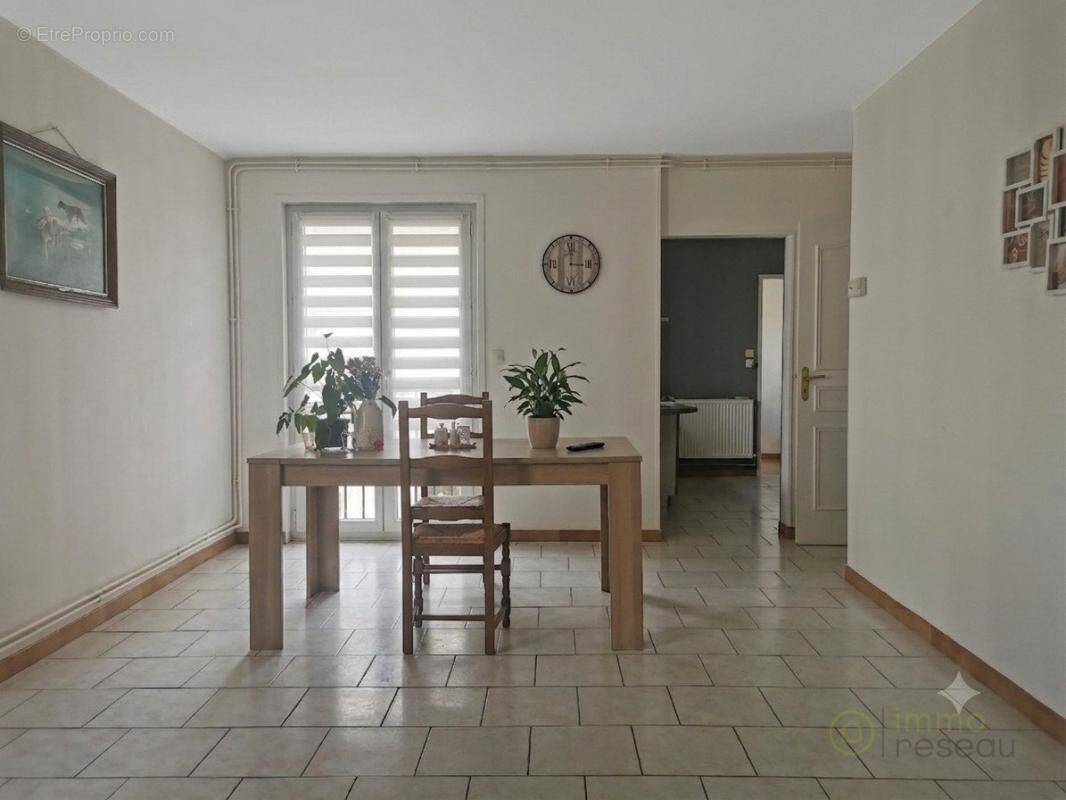 Appartement à PETITE-FORET