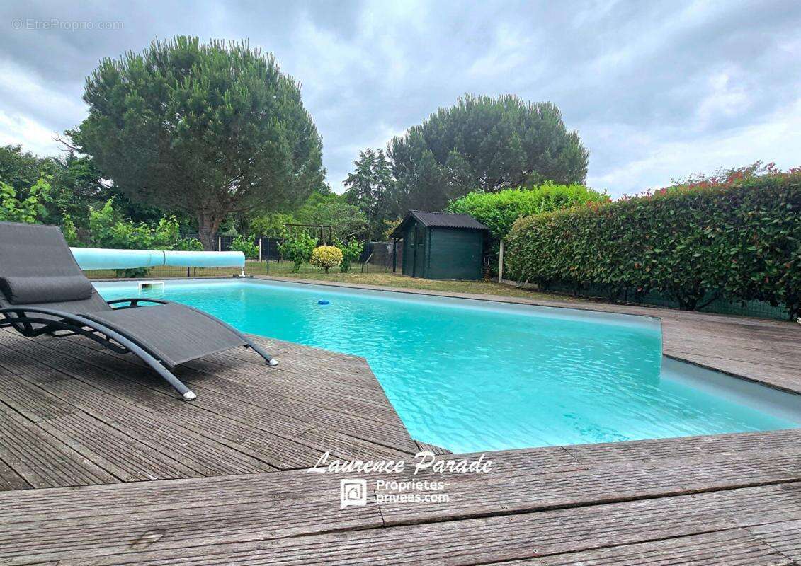 Maison à CAMPS-SUR-L&#039;ISLE