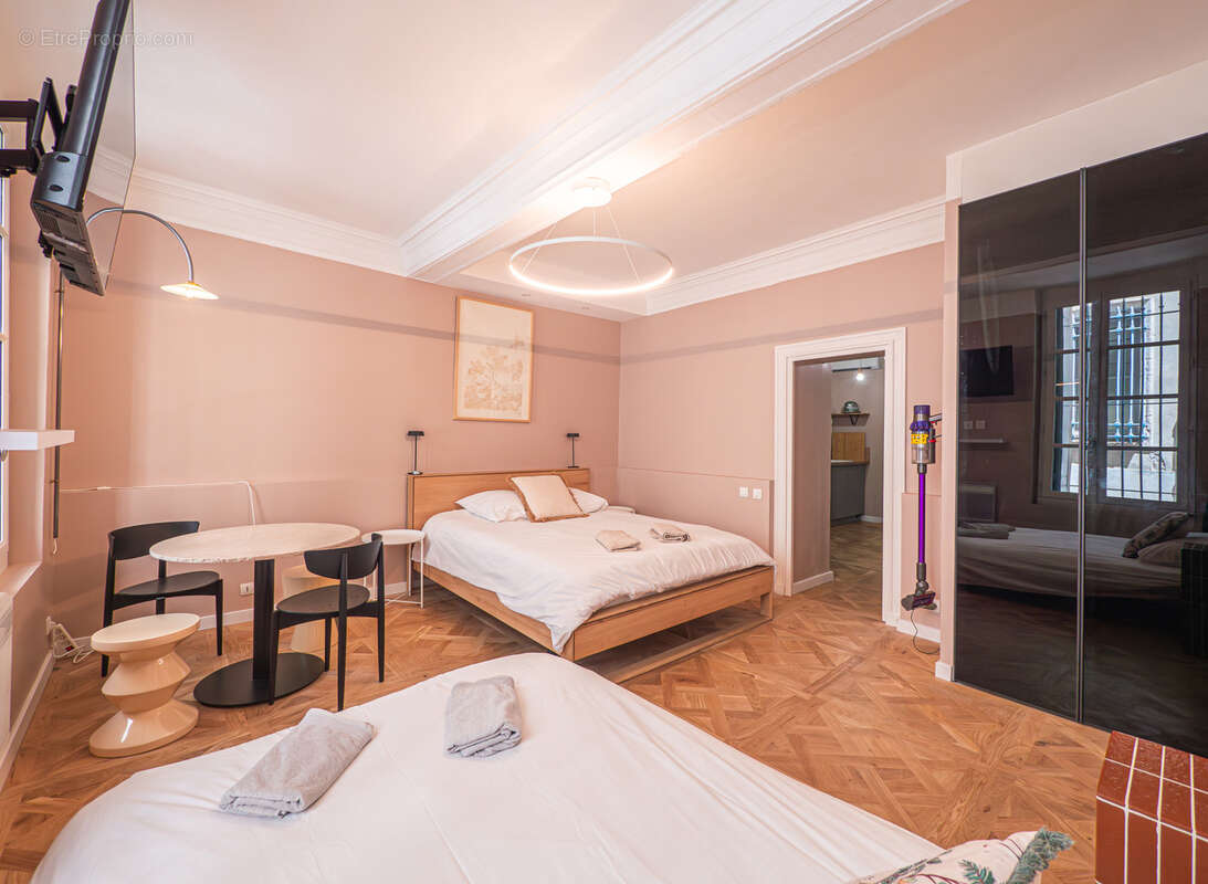 Appartement à NIMES