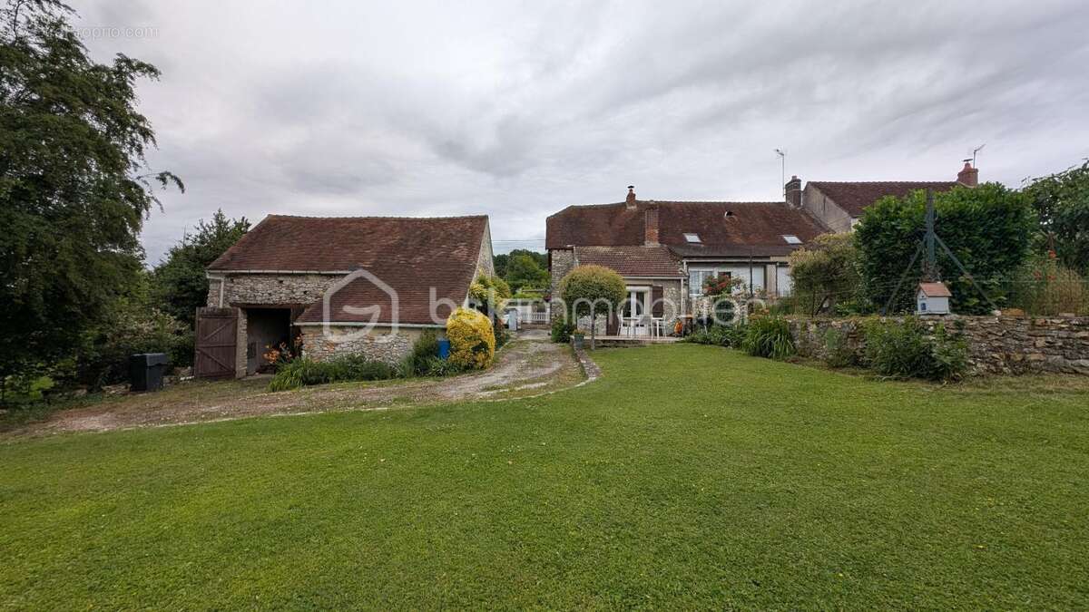 Maison à JOUY-SUR-MORIN
