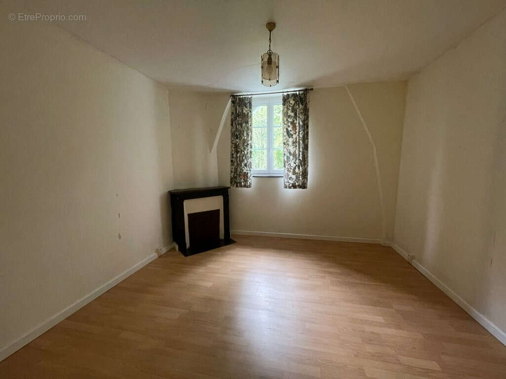 Maison à LA FERTE-BERNARD