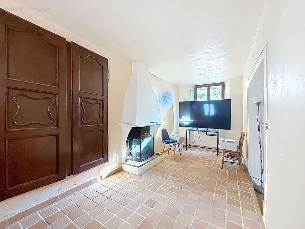 Maison à MASSOINS