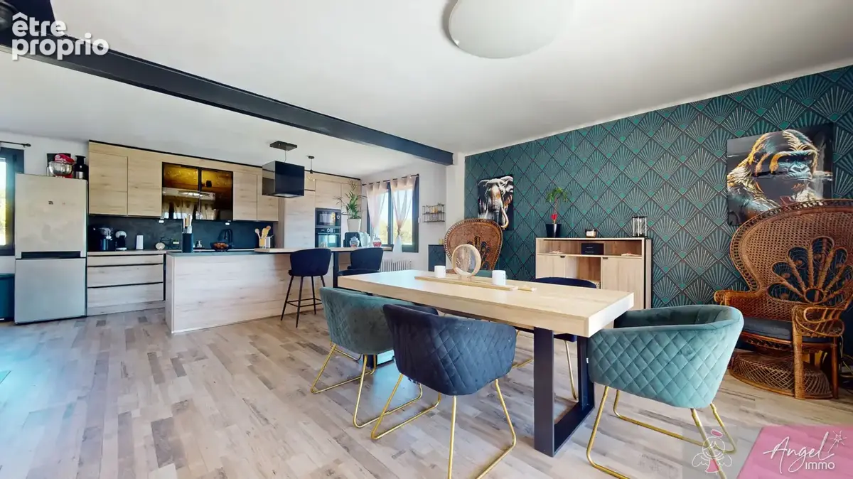 Maison 136 m2   Beaux volumes au cœur de Plumont - photo 4