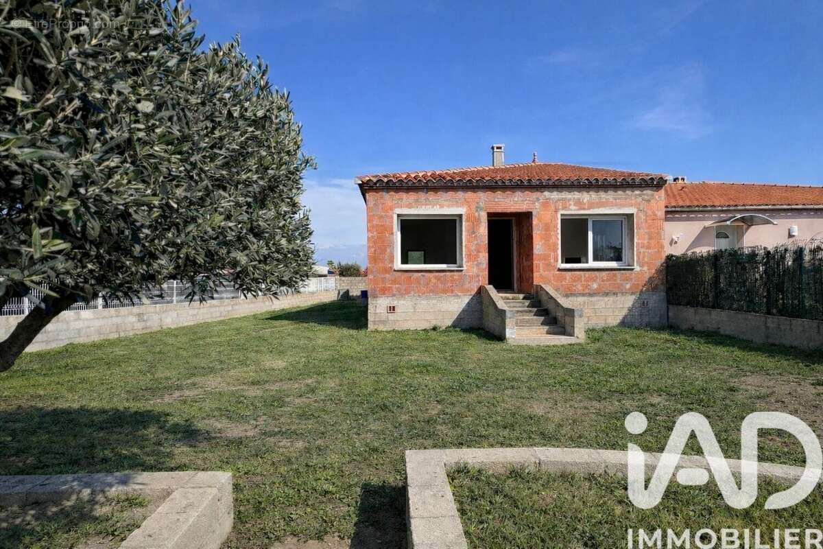 Photo 4 - Maison à TORREILLES