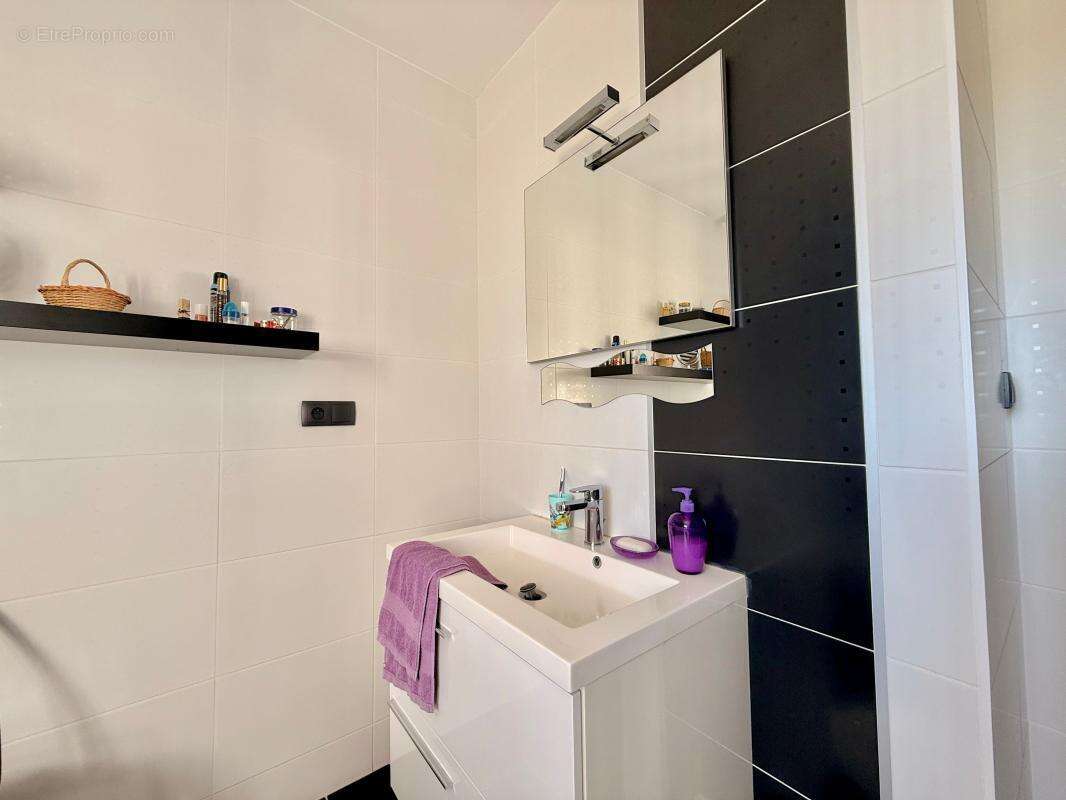 Maison familiale récente – 4 chambres – Terrain de 1500m² – Aucuns travaux à prévoir - photo 17
