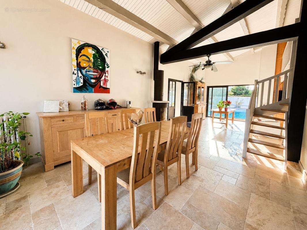 Aytré – ensemble immobilier à vocation professionnelle avec maison d’habitation - photo 19