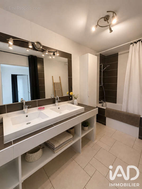Maison 139 m² à Bollene  - photo 6
