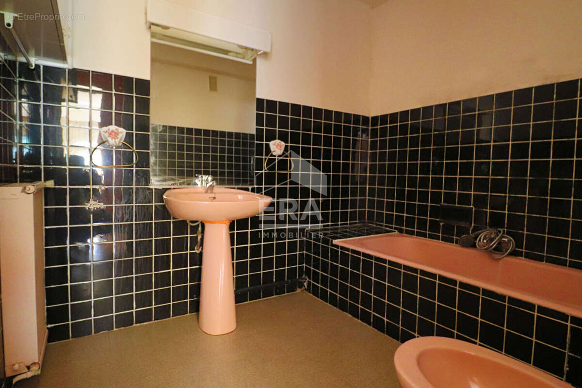 Appartement à MARSEILLE-12E
