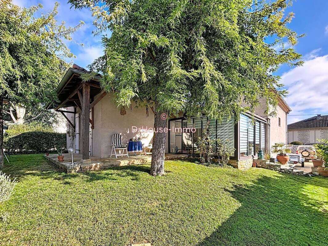 Maison à MONSEMPRON-LIBOS