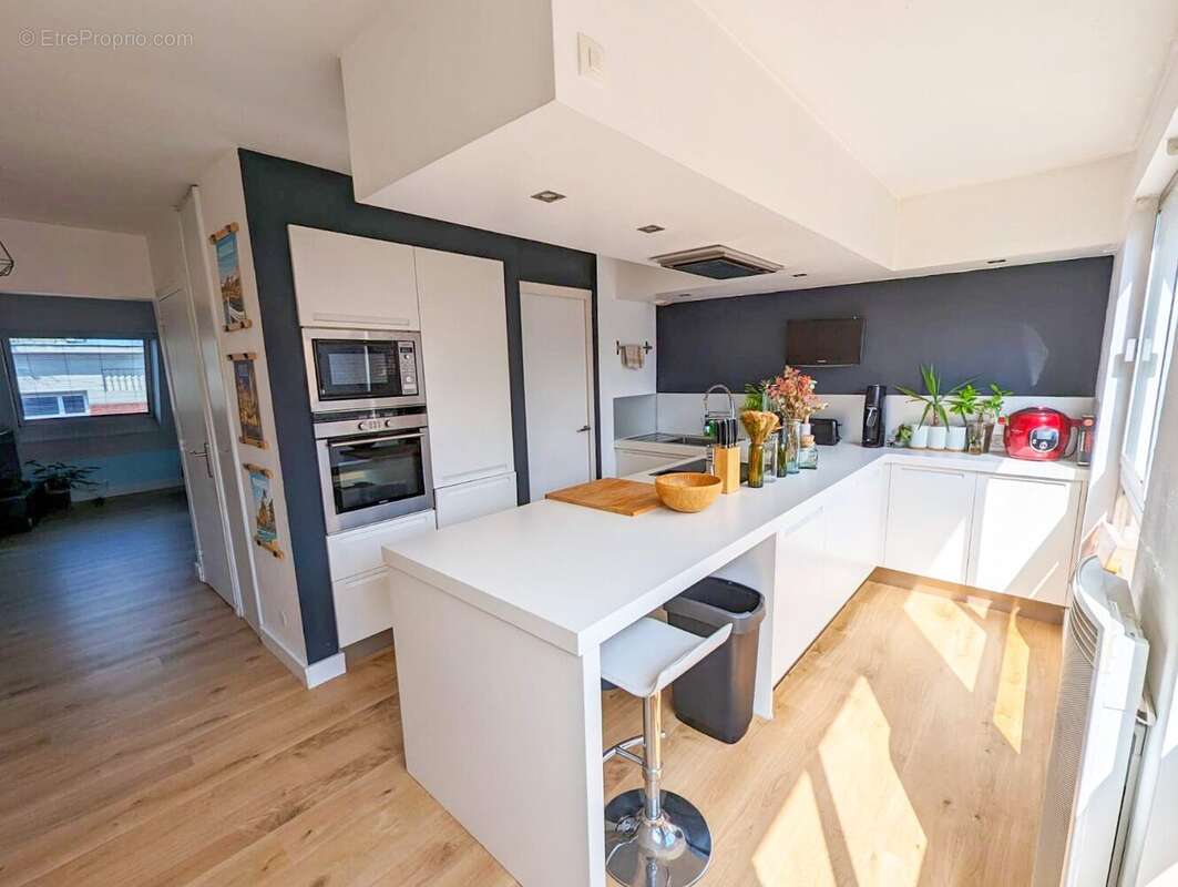 Appartement 84 m² à Lille  - photo 3