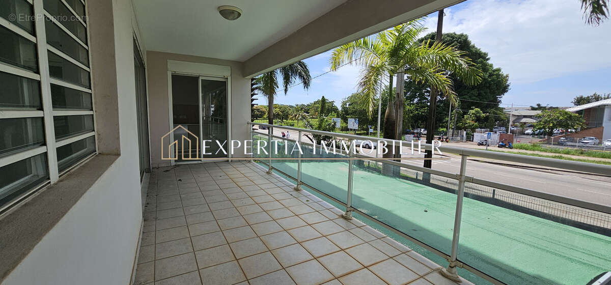 Appartement T4 de 87m2 à vendre quartier BADUEL à CAYENNE - photo 6