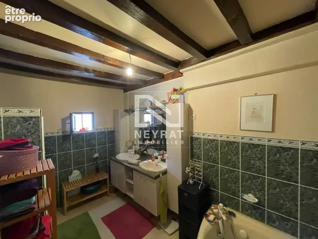 Authentique maison de village de 157 m2 - photo 6