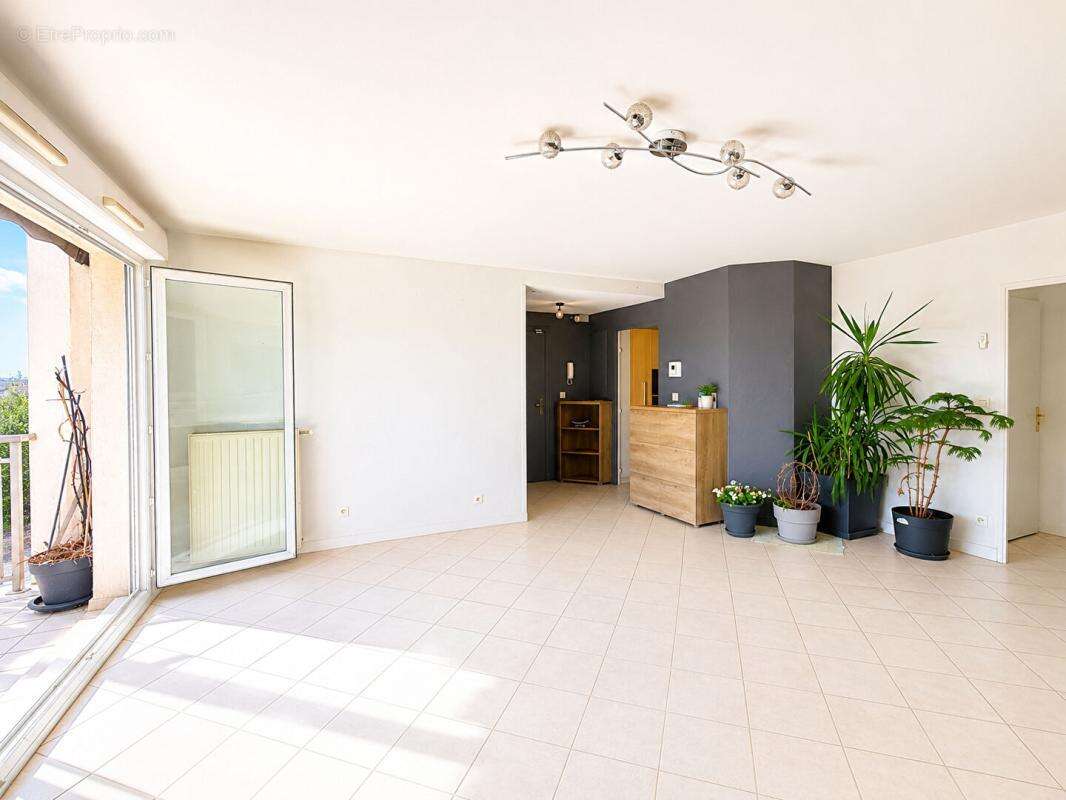 Appartement à LYON-3E