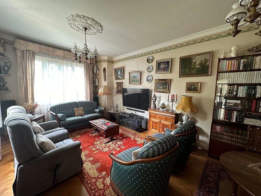 Maison à VILLEFRANCHE-SUR-SAONE