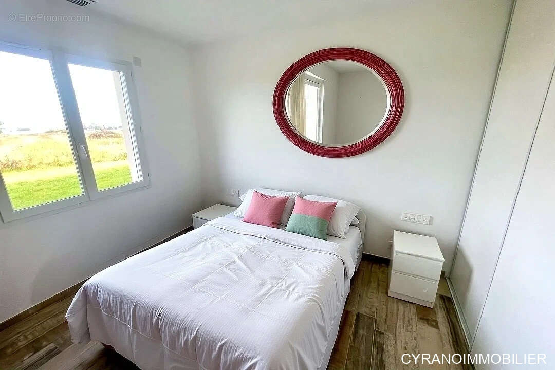 Maison à COURS-DE-PILE