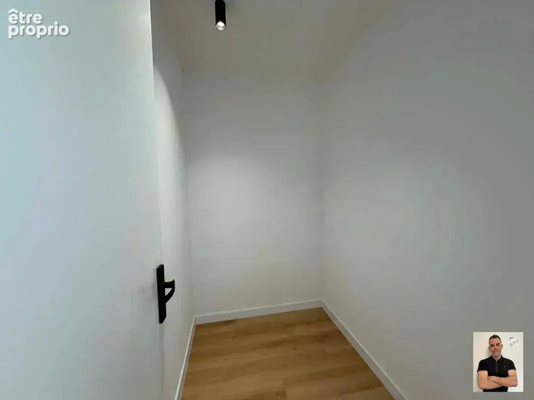 Appartement La Seyne Sur Mer 3 pièce(s) 54 m2 - photo 11