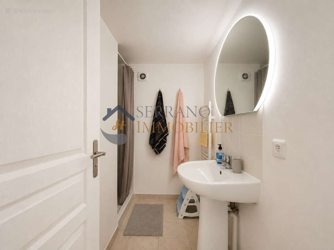 Appartement à BEAUCAIRE