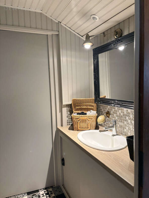 Foucherans, maison familiale authentique et chaleureuse - photo 10