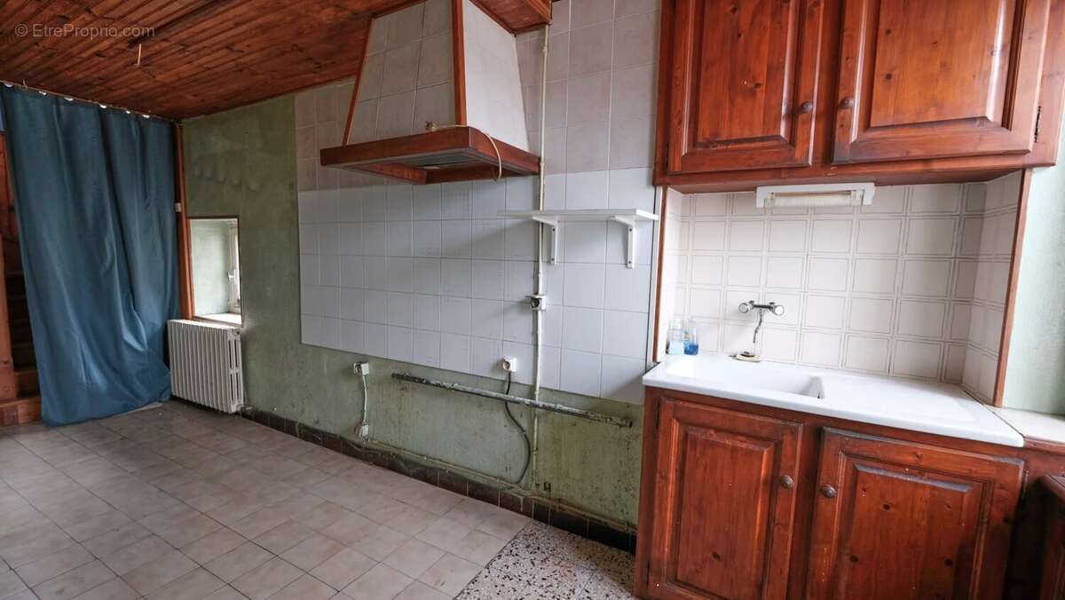 Maison à MONTIGNY-EN-MORVAN