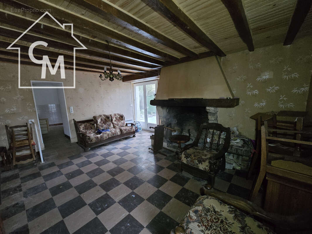 Maison à VALENCAY