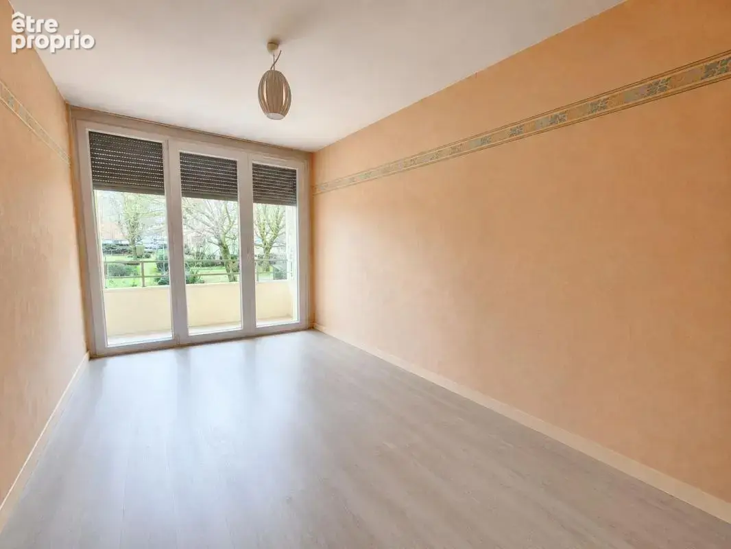 Appartement T4 2 chambres possible 3 au 1er étage, 2 balcons et cave - photo 6