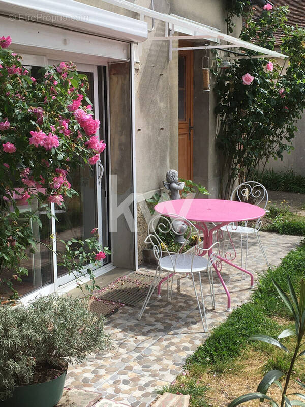 Maison à LA SELLE-SUR-LE-BIED