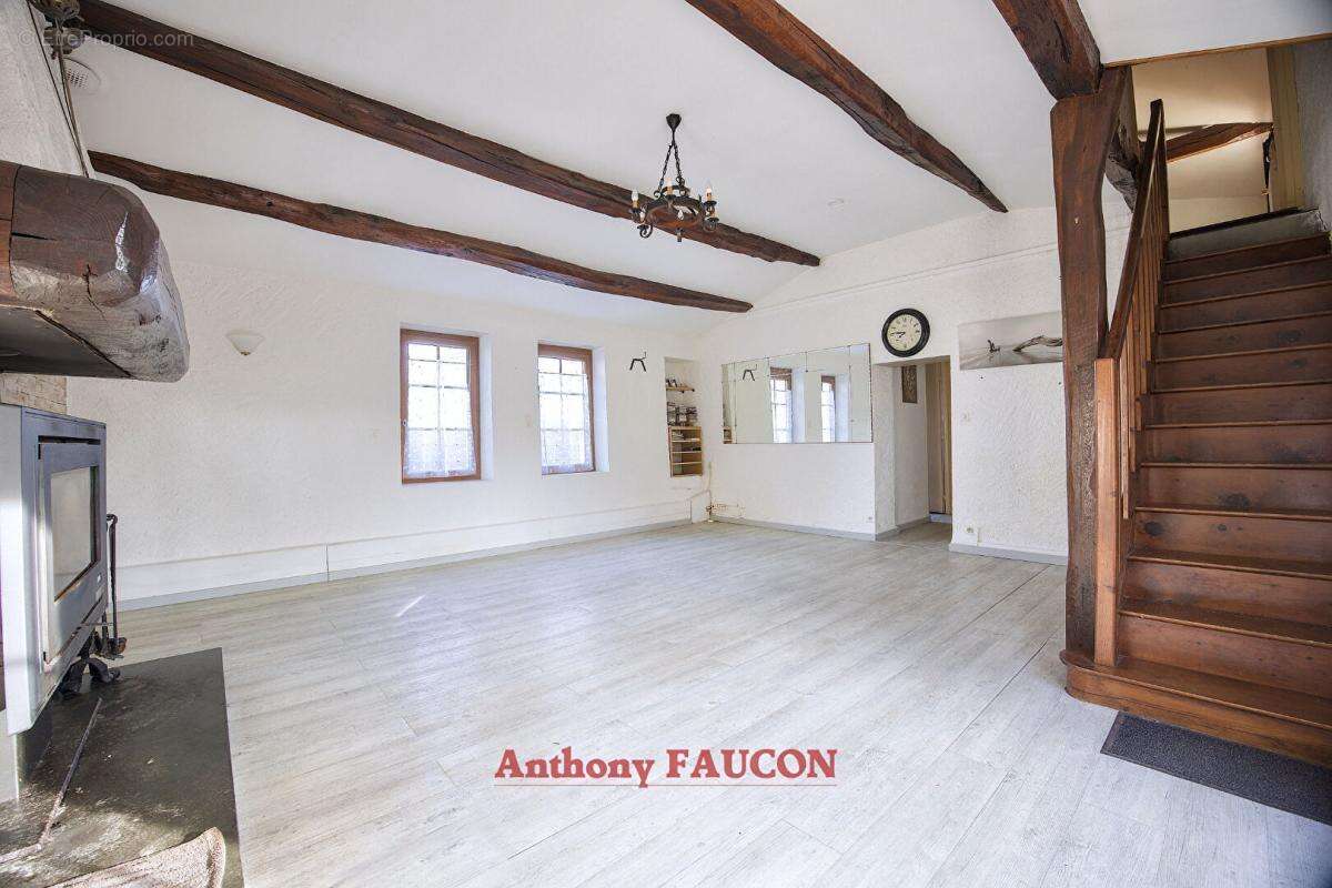 Maison à SAINT-VINCENT-SUR-GRAON