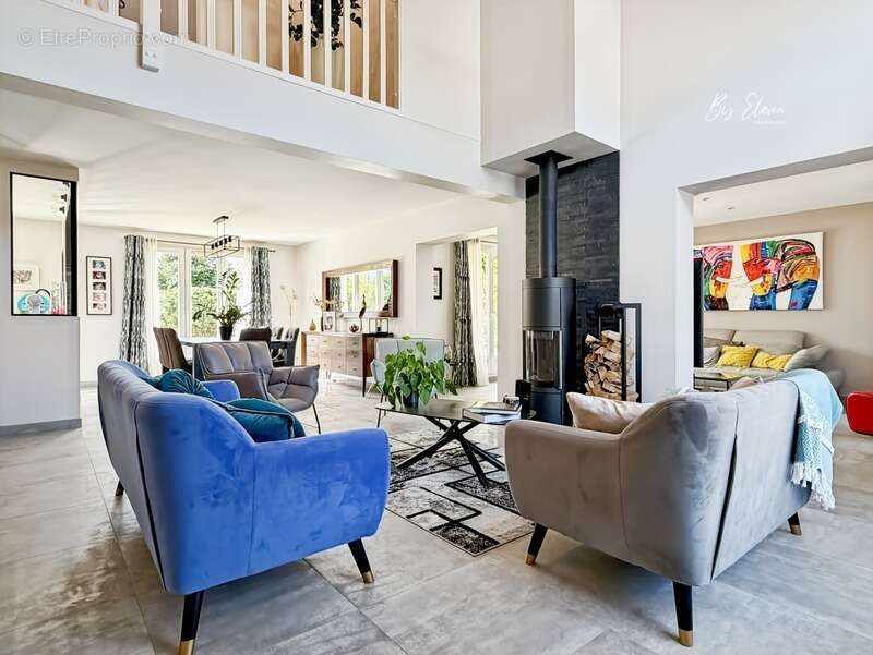 Maison à BUSSY-SAINT-GEORGES