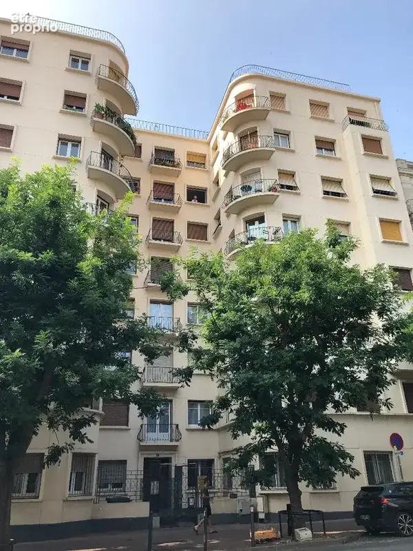 Mpt Gare FF4  68m² +Balcon 2.25m²+ Cave - photo 2