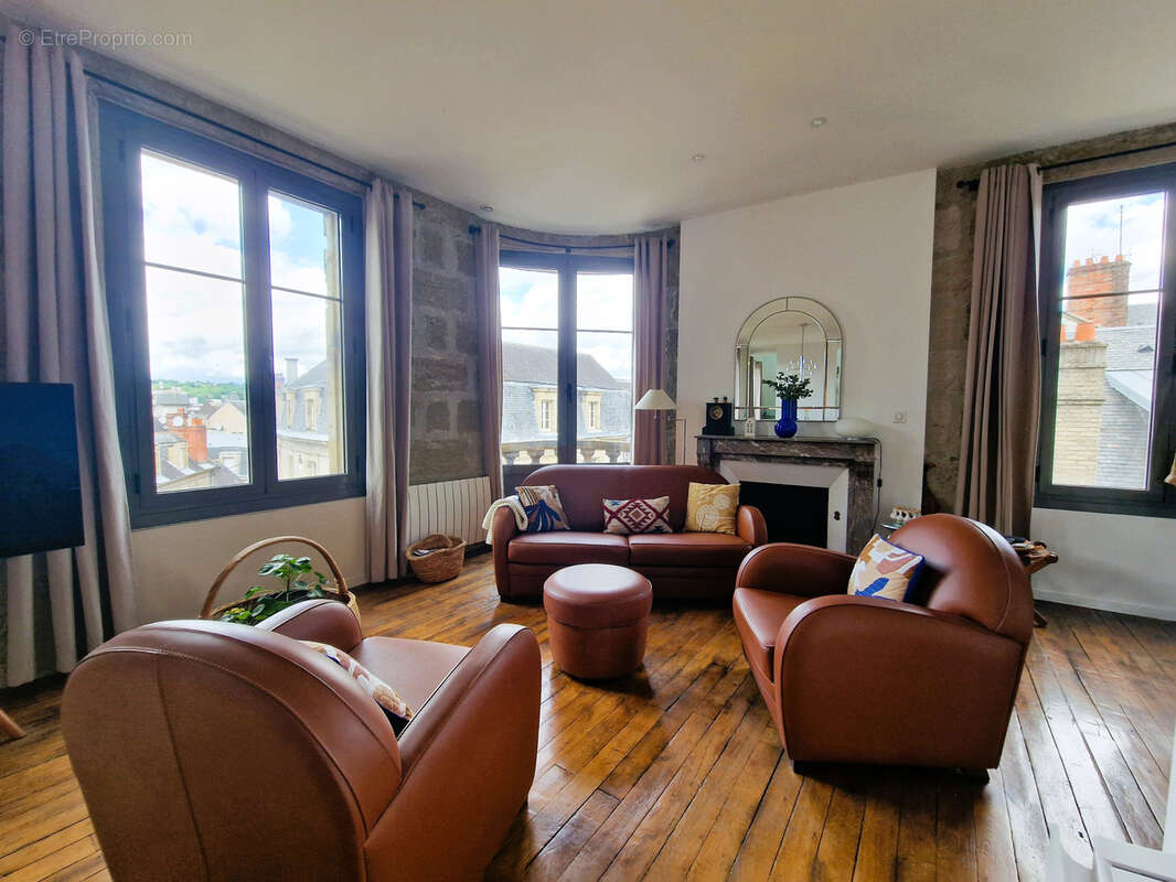 Appartement à BRIVE-LA-GAILLARDE