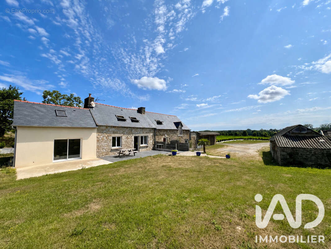 Maison 136 m² à Saint-Rieul  - photo 2