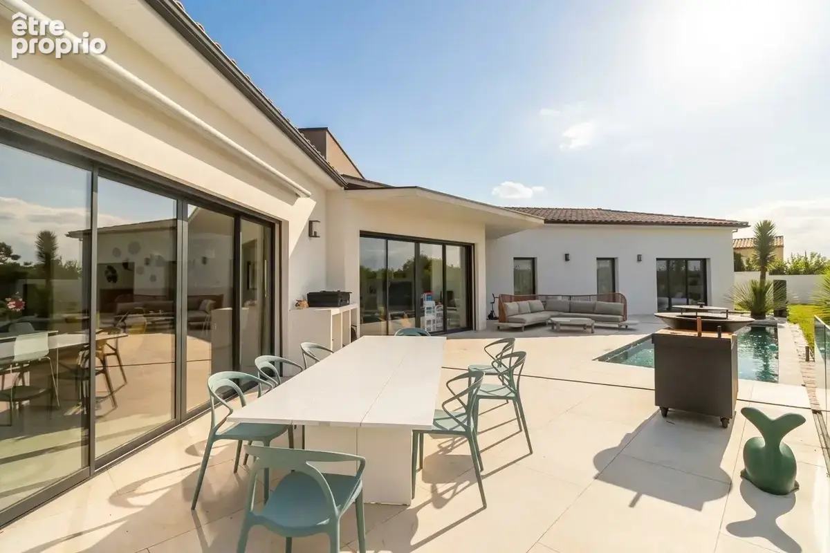 Maison 6 pièces 206 m² à vendre à Beziers (34500) - photo 2