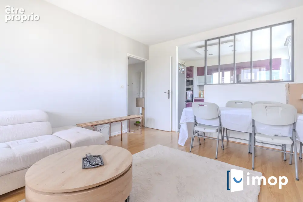 3 pièces 65 m² – balcon, parking & cave - photo 2
