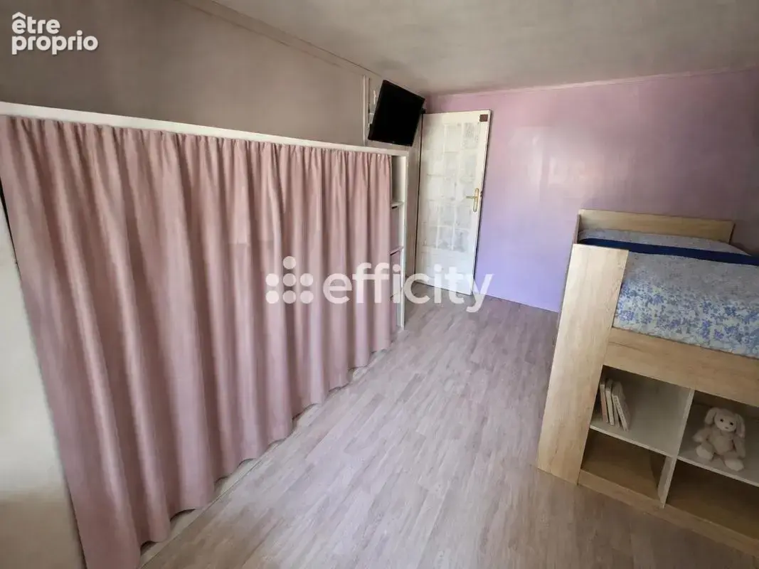 Maison 100 m² à Gagny  - photo 6