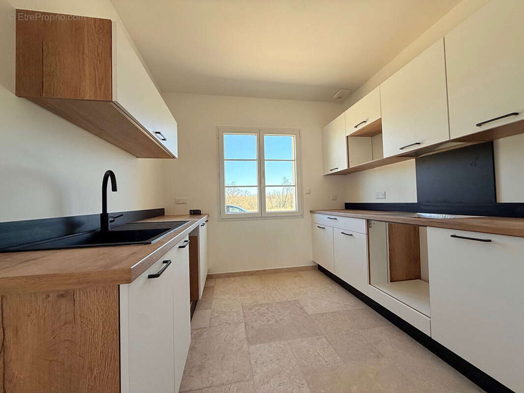 Maison à SAINT-EMILION