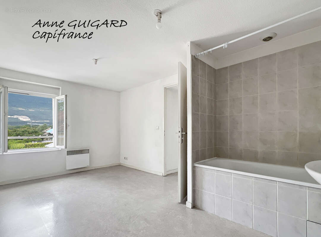 SERRIERES EN CHAUTAGNE (73) - 2 PIECES de 32m² exposé ouest avec parking, petite copropriété - photo 4