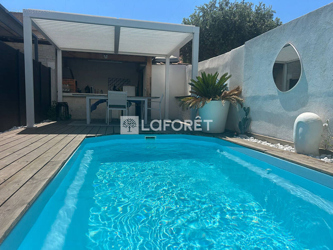 Maison à MARSEILLE-10E