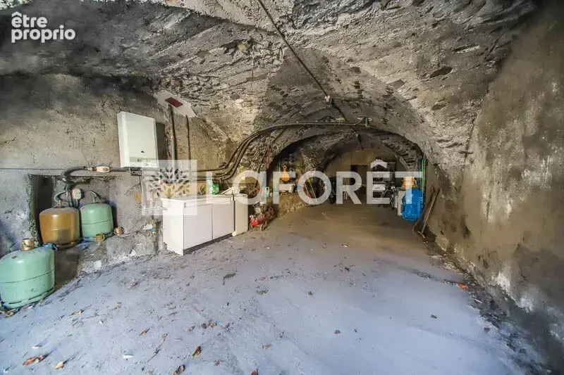 **maison type 4 + garage vouté + cave  - chateauroux-les-alpes - 4 pièces - photo 9