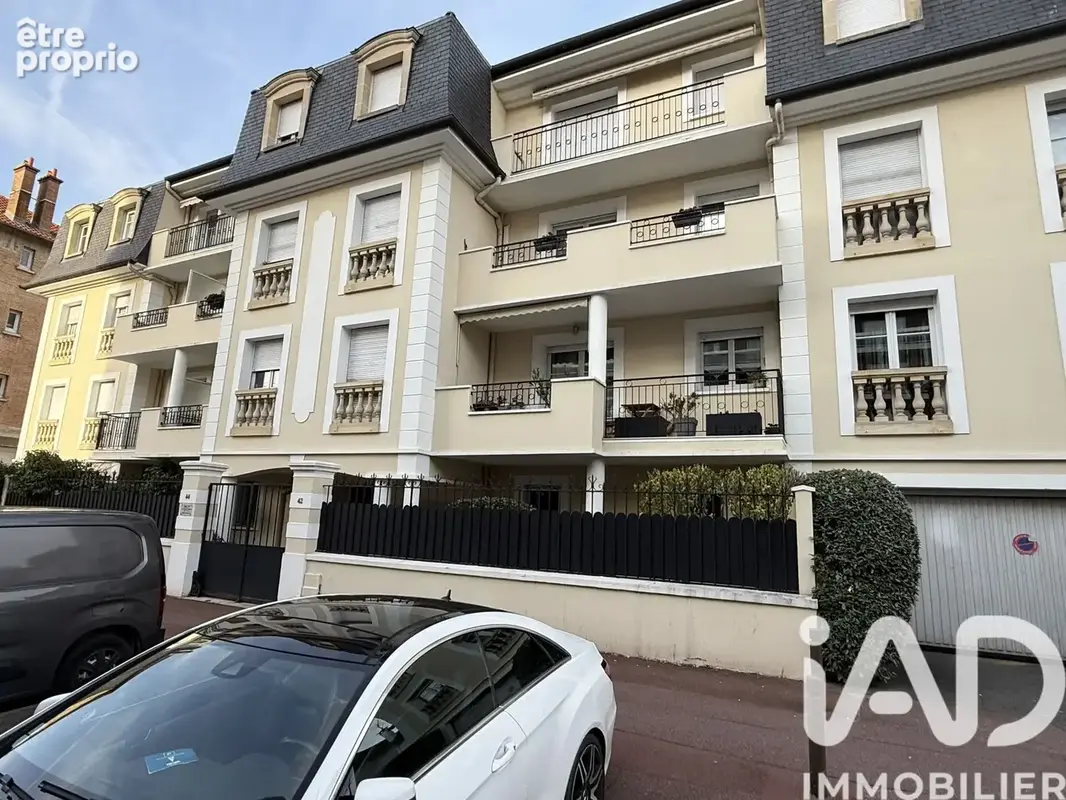 Photo 1 - Appartement à LIVRY-GARGAN
