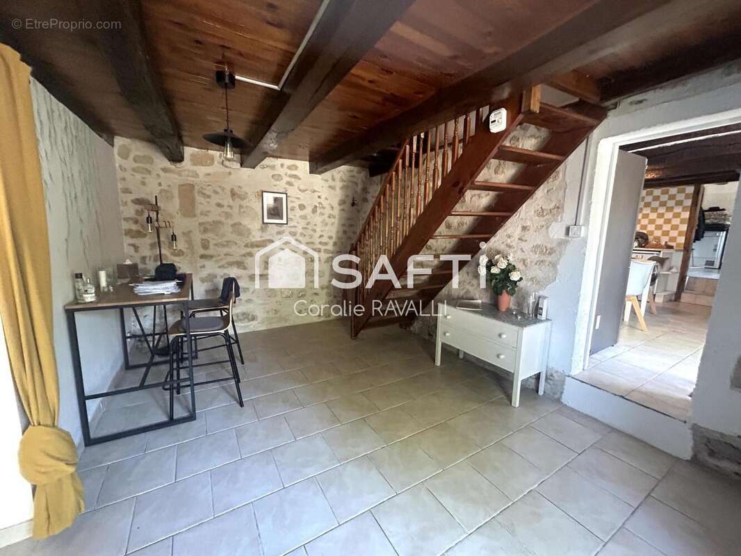 Maison 116 m² à Fouquebrune  - photo 8